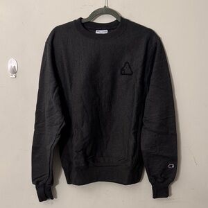 Champion Black Crewneck Sweatshirt with Tonal Patch Rare piece